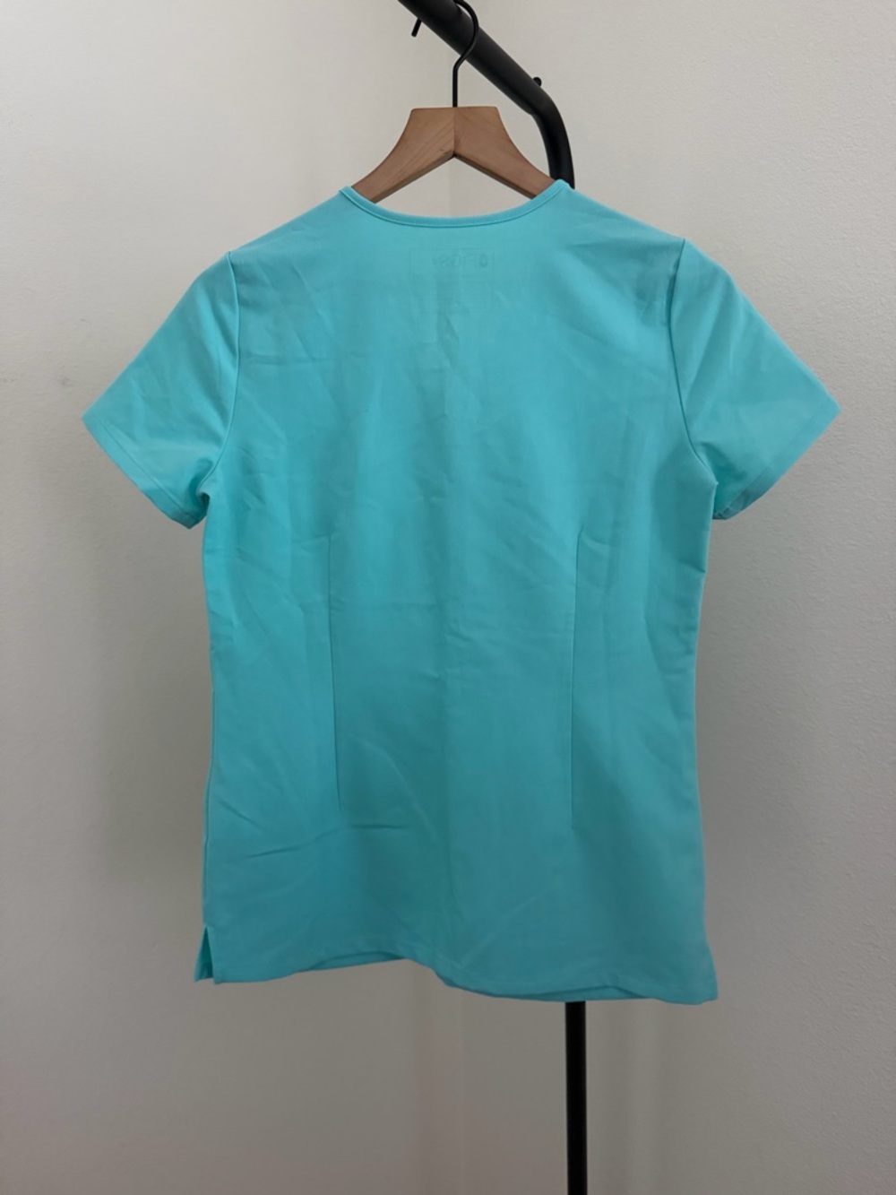 Figs Women's V-Neck Scrub Top — Black & Teal lagoon XS XXS - Picture 8 of 13